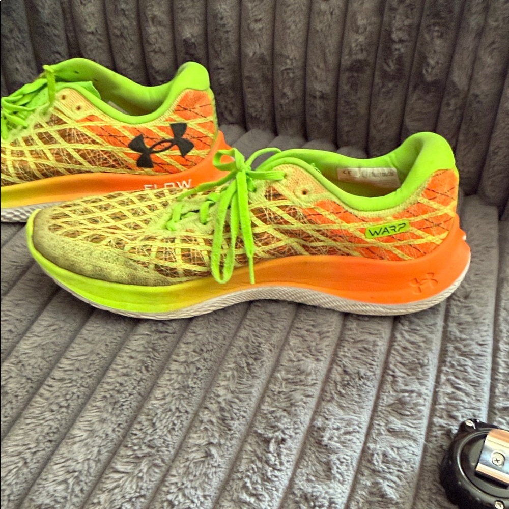 Under Armour Flow Velocity Wind Quirky Lime Blaze Orange Athletic Shoes size 12 - Picture 5 of 10